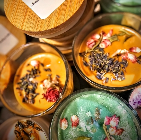 Christina's AmaZing Scented Candle Delights /Size, Color, Fragrance, & Potpourri - Picture 5 of 15